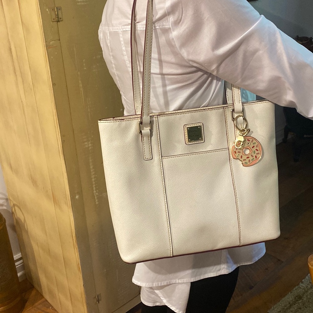 Dooney Bourke